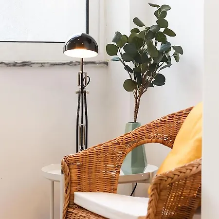 Typical 2 Charming Flat By Homeful Homes Lisboa