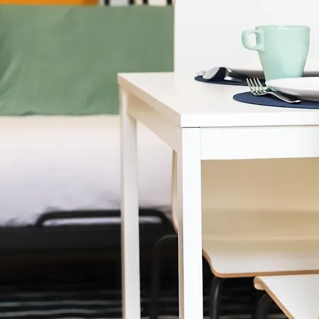 Typical 2 Charming Flat By Homeful Homes リスボン