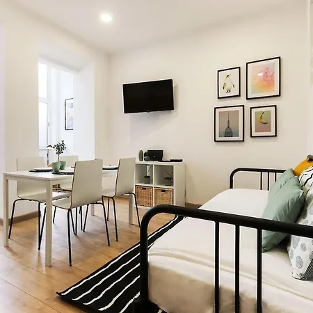 Typical 2 Charming Flat By Homeful Homes Lisbon