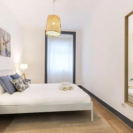Typical 2 Charming Flat By Homeful Homes Lizbona